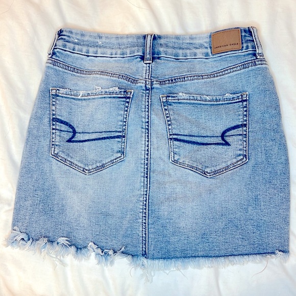 Size 4 Curvy - Picture 2 of 4